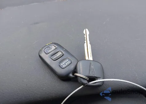 2006 Pontiac Vibe z USA, uszkodzony, nr VIN 5Y2SL65886Z404881